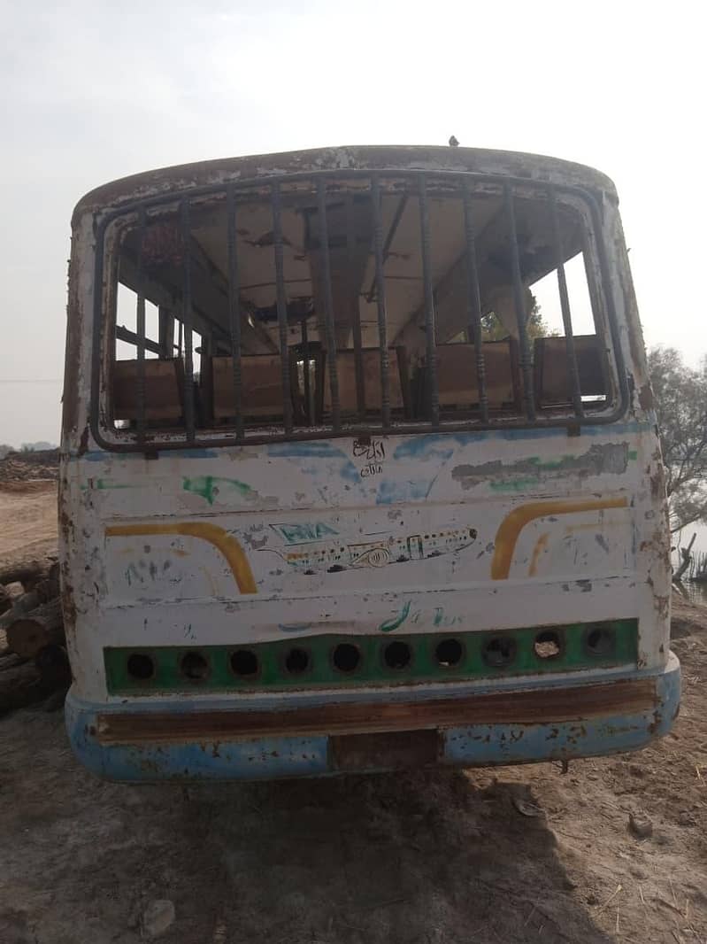 bed ford mini bus 1