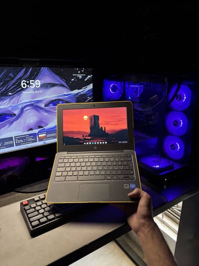 HP Chrome Book 11