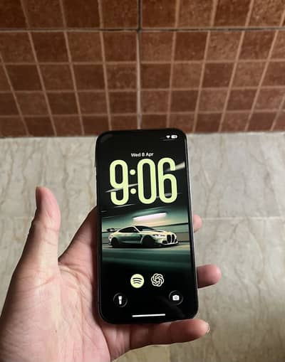 iPhone 13 PRO factory unlock