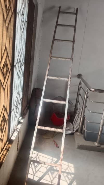 سیڑھی براۓ فروخت