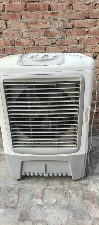 cooler new condition only 1 month use