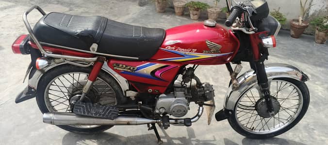 honda 70cc 2009 model antique pieace