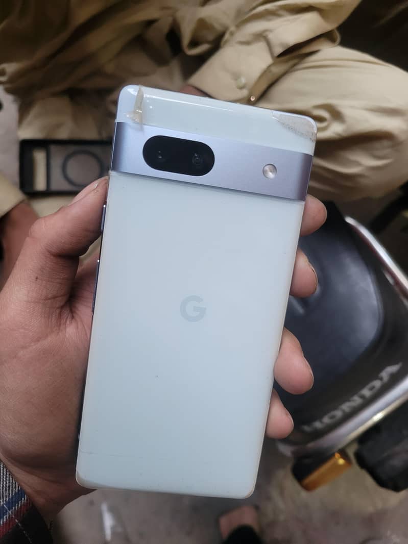 Google pixel 7a 1