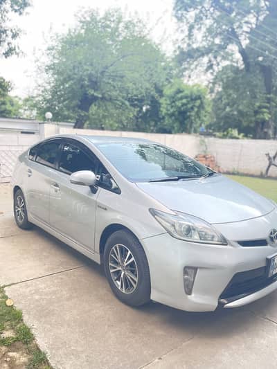 Toyota Prius 2012 (import 2016)