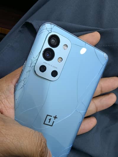 OnePlus 9r 8/128gb