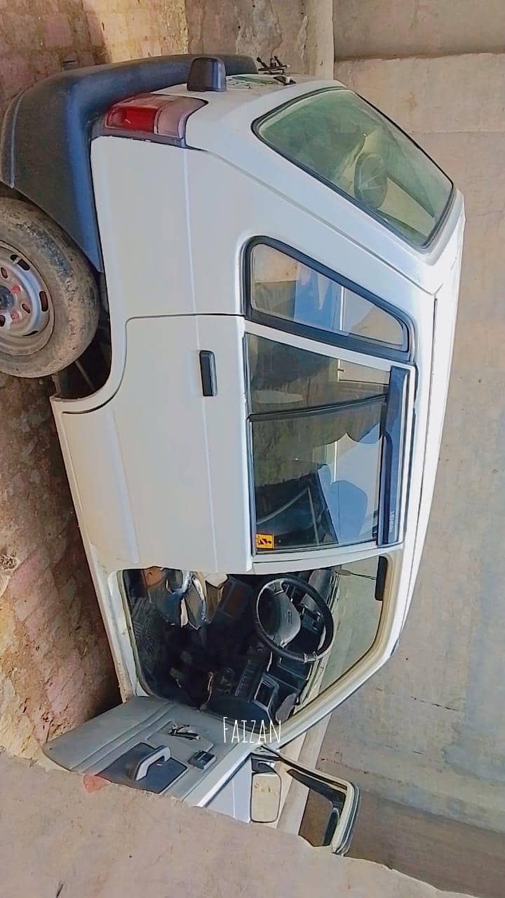 mehran 2000 model 3