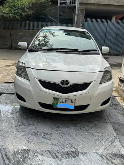 Toyota belta 2012 model registered 2014 in B2B original paint 1st