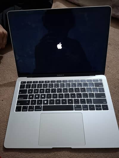 Apple MAC book Air 16/256