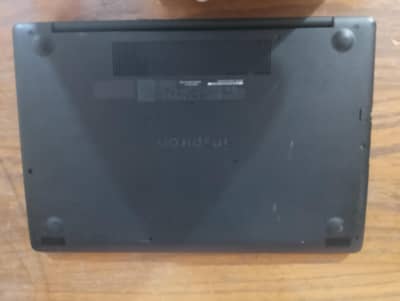 I am selling my laptop