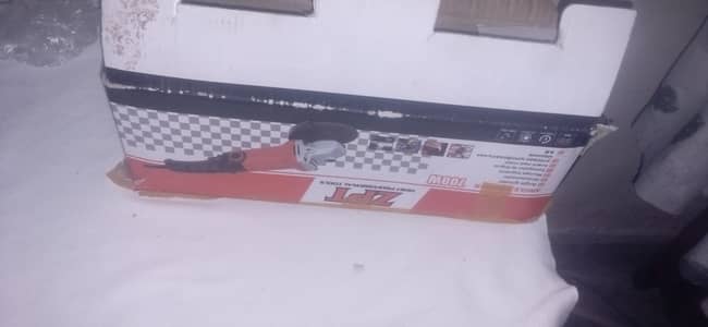 Angle Grinder 700 watt