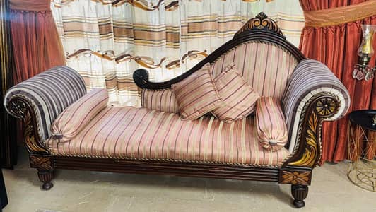 Seater Wooden Sofa for Sale – Excellent Condition | heavy & Stylish h