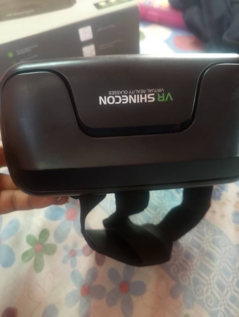 VR headset 5