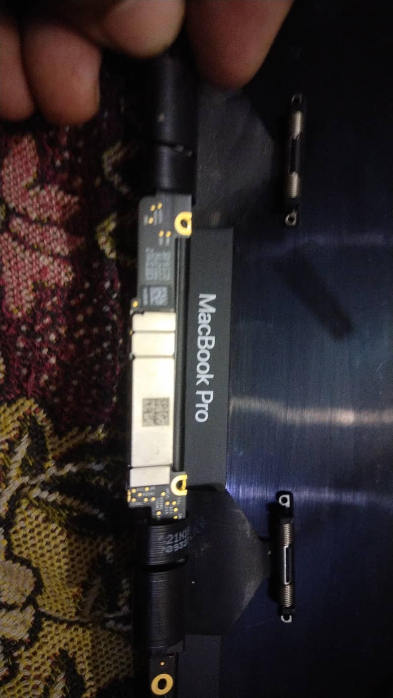 Macbook Panel A1706 7