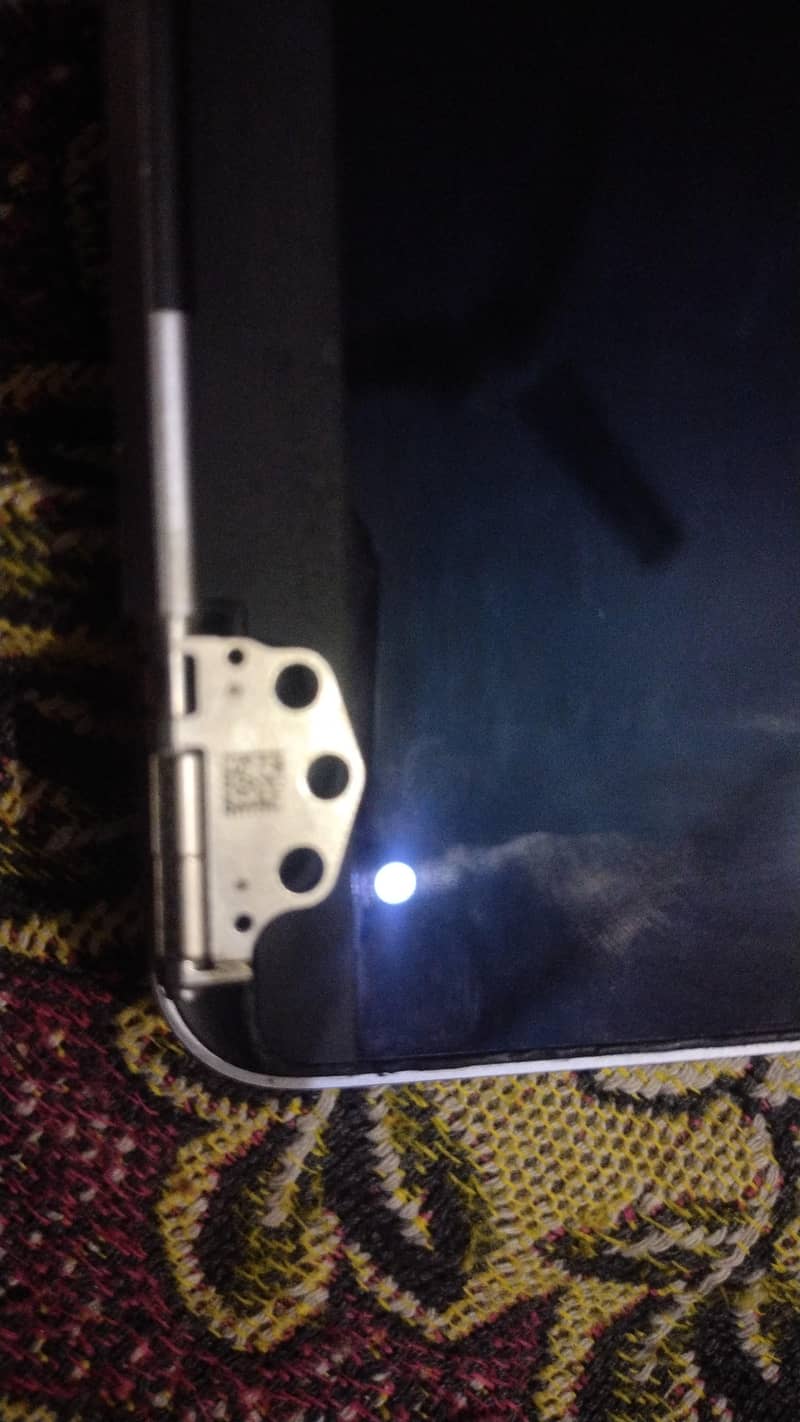 Macbook Panel A1706 9