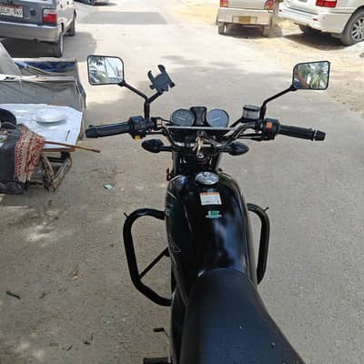 Suzuki GS 150 SE 2021