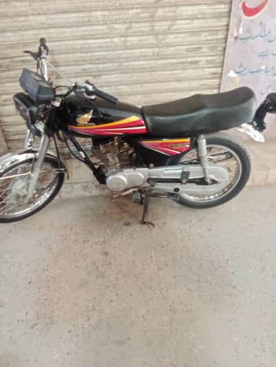 honda 125 2012 model totally original condition ha engine pack h sound