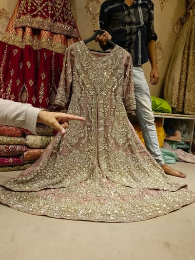 few hours used lehnga maxi for waleema