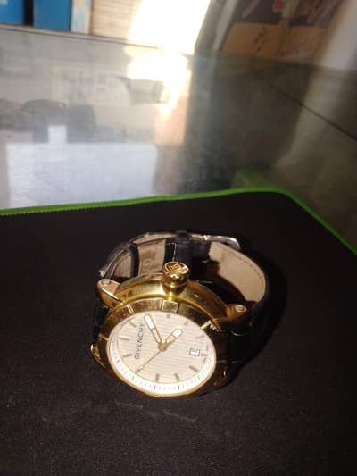 Givenchy GV5220M made by swiss