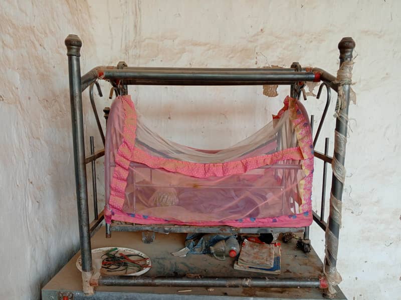 اچھے کنڈیشن میں ہے 3