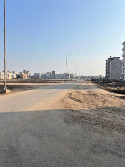10 Marla Plot For Sale Imperial Block | Park View City Lahore