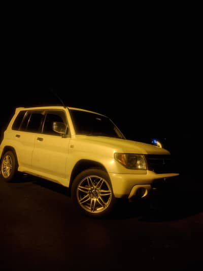 Pajero IO Active field for sale