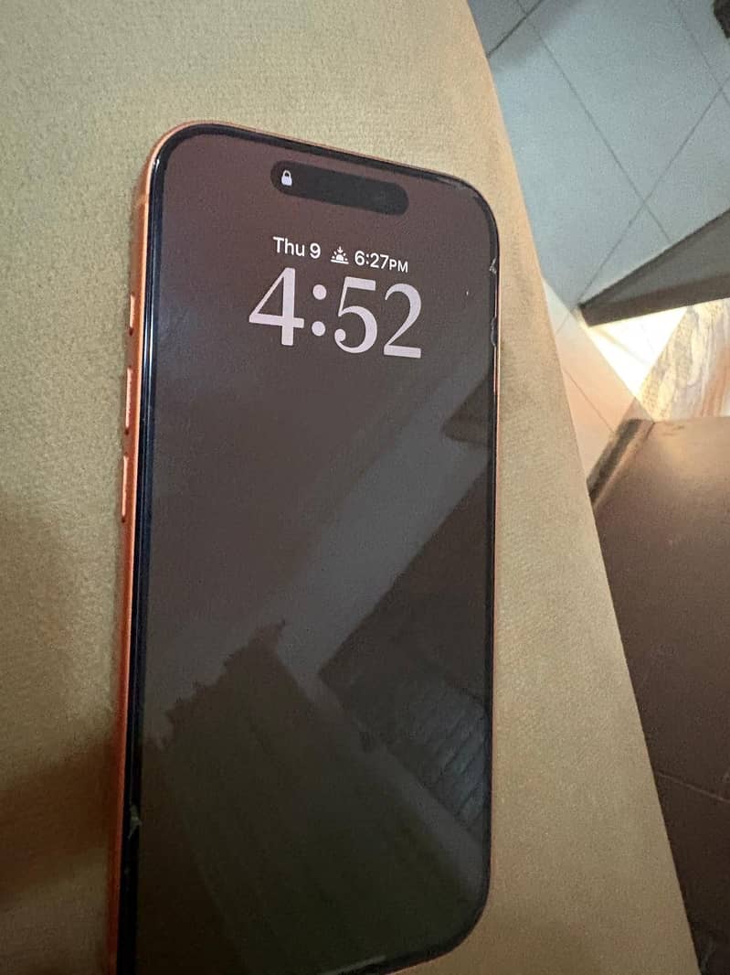 Iphone 17 pro max scratchless condition 5