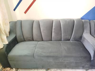 6 seater sofa and table for sale