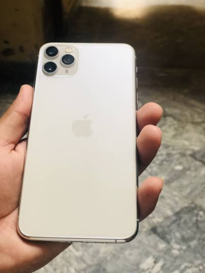 I phone 11 pro Max Pta Approved