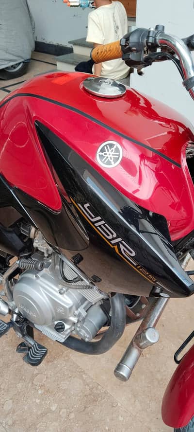 ybr 125 very low milage Total genuine