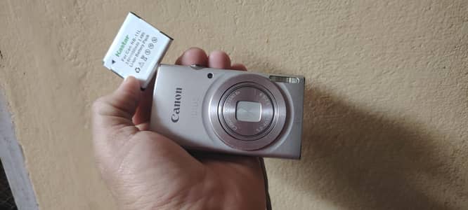 Canon ixus 185 digital point and shoot camera with battery and cable