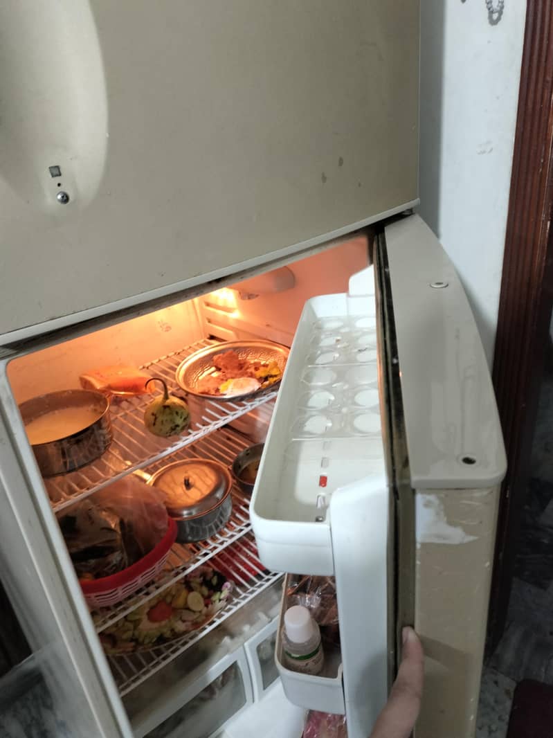 refrigerator 1