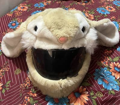 Cute helmet for sale used like new price negotiable 03240233857