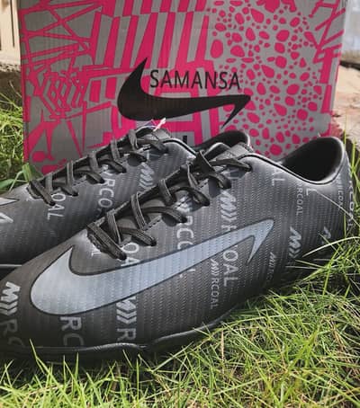 Grippers/ Football/Futsal shoes