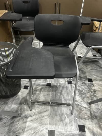 Student Chairs with Arm