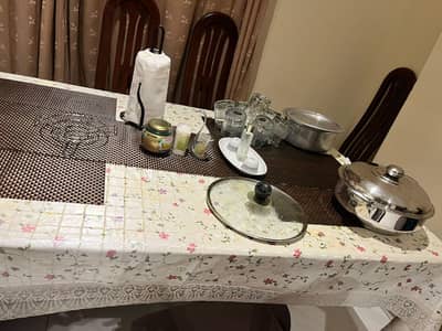 6 Seater Dining table