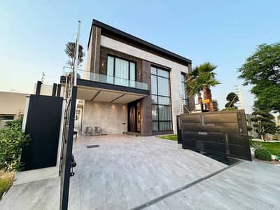 Elegant 1 Kanal Luxury House DHA Phase 7 Modern Design | Prime Location