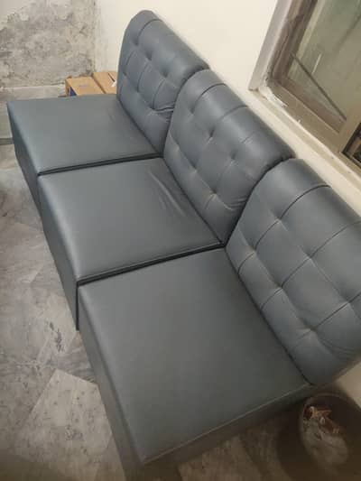 New office 4 sofa seat's  + Table for sale