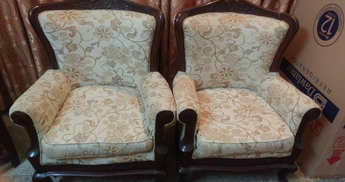 Sofa Set with Table 10