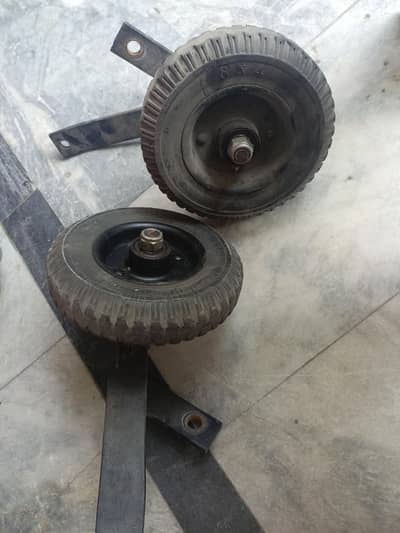 scooty supporting tyre