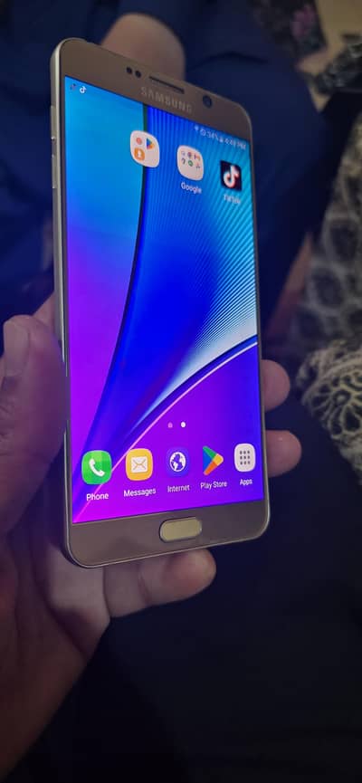 Samsung Note 5 for sale