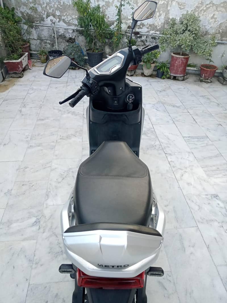 Metro T9 Pro - Mint Condition - 100km+ Range - Ultimate Fuel Saver 6