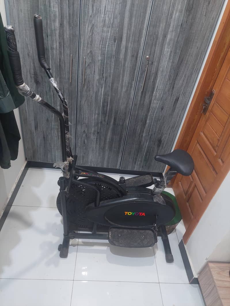 Elliptical Excercise Cycle 3