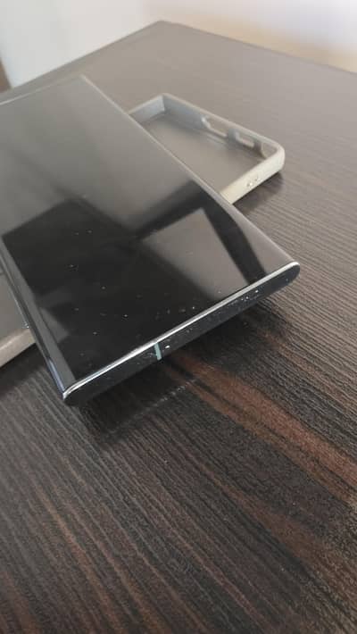 Samsung galaxy s22 ultra- 8gb- 128gb PTA