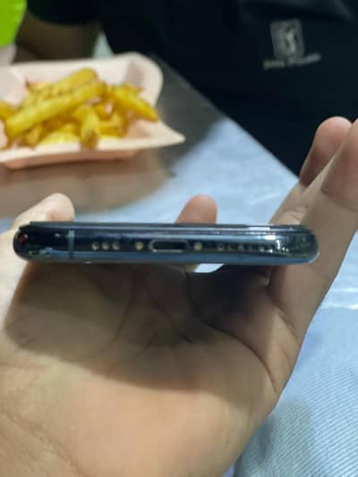 iphone 11 pro apprve urgent sell