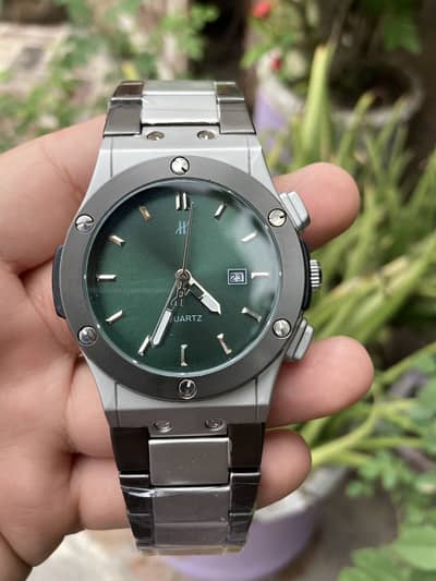 Luxury Hublot Style Green Dial Quartz Watch – Stainless Steel