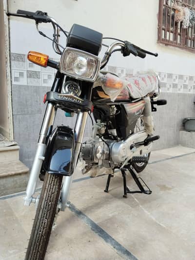 unique xtrem plus gold edition. later Hain name ho gi leny waly k.