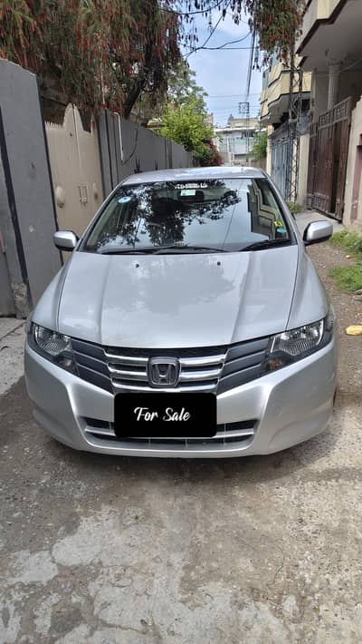 Honda City i-VTEC 2011 – Neat & Clean, Well Maintained Family Car