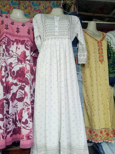 LONG FROK IN WHITE COLOR