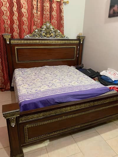 wooden bed king size