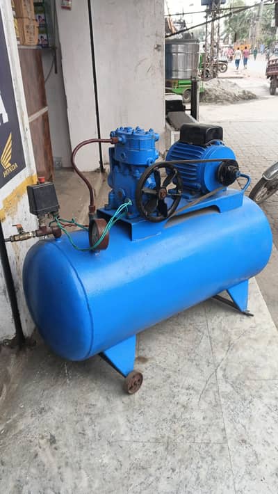 Air compressor